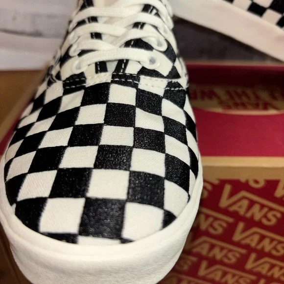 Vans Authentic Low Pro sz 6.5 Men’s 8.0 Women’s - Picture 3 of 10